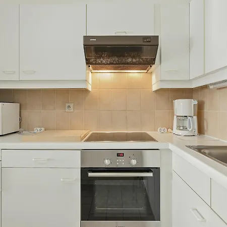 In Near Belgium Pier Apartamento