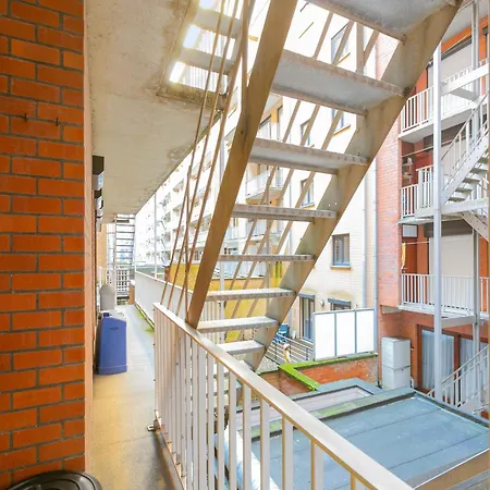 In Near Belgium Pier Apartamento